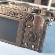 Pre-owned Sony Alpha A6400 + 18-135mm OSS lens AS88