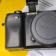Demo Unit Sony Alpha a6400 Mirrorless Camera + 18-135mm OSS Lens AS03