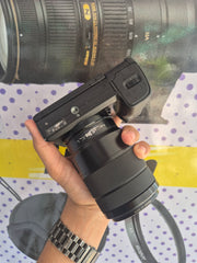 Sony alpha 6400 mirrorless camera with 3.5-5.6/18-135mm OSS lens