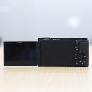 Demo Sony ZV-E10 Mirrorless Camera + E PZ 16-50mm OSS Lens (SC113)