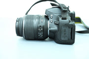 Demo Nikon D5100 + AF-S 18-55mm f/3.5-5.6G VR Lens (SC063)